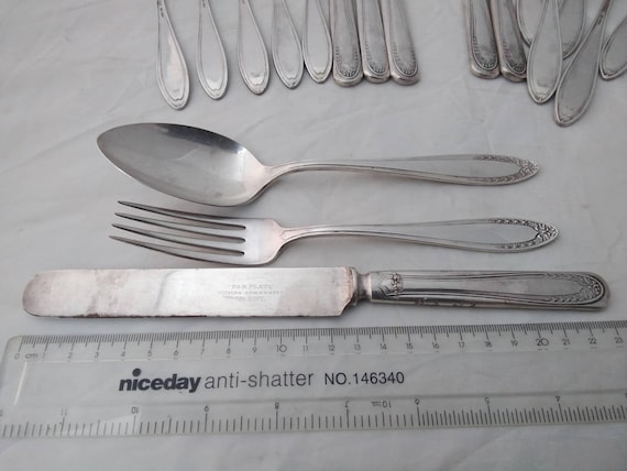 Oneida Preferred 18 Piece Stainless Steel Cutlery Set