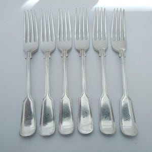 Set of 6 antique fiddle & thread dessert forks - monogrammed C - Mappin and Webb