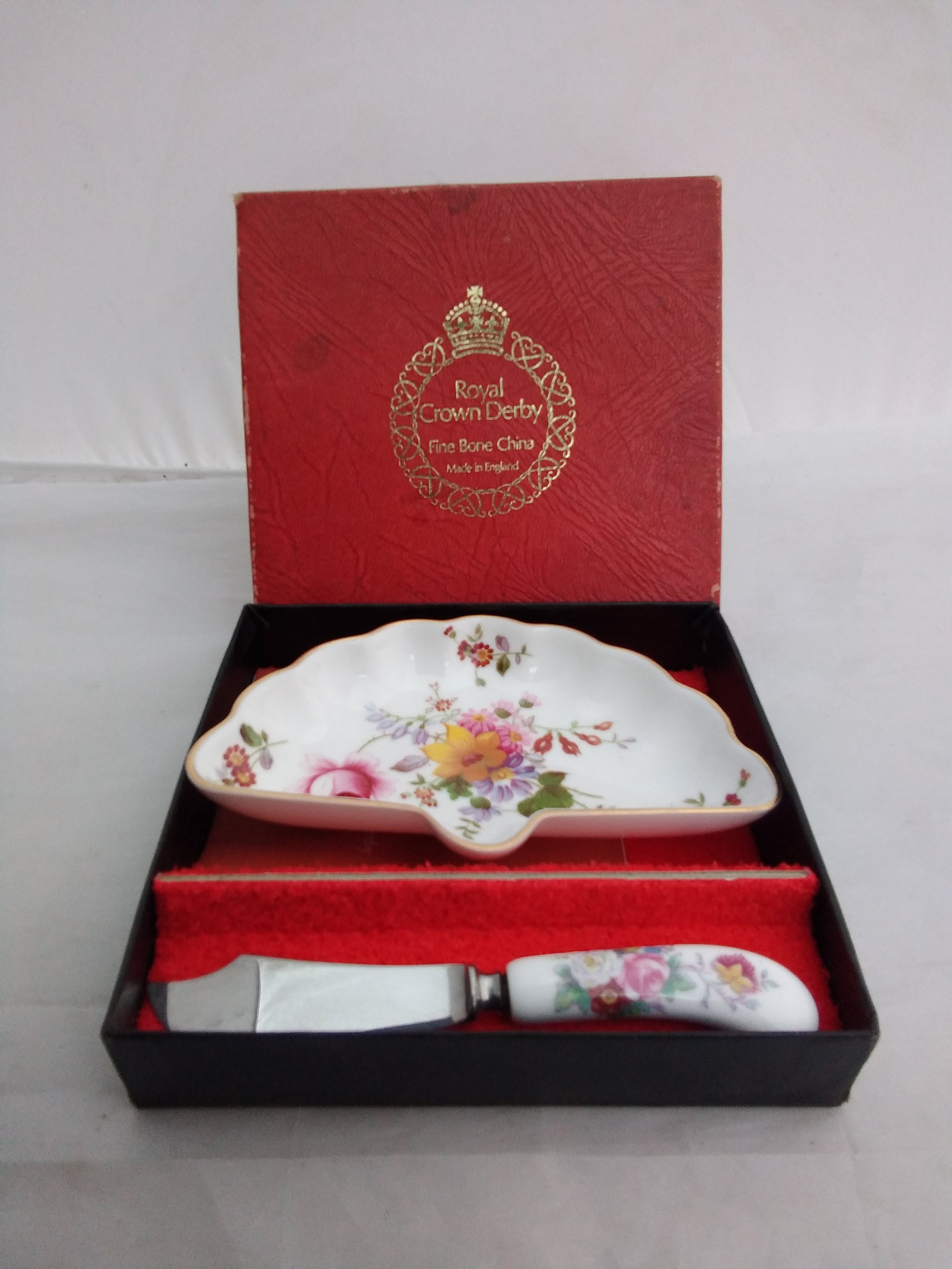 アンティーク ロイヤルクラウンダービー バターナイフと小皿 ボックス