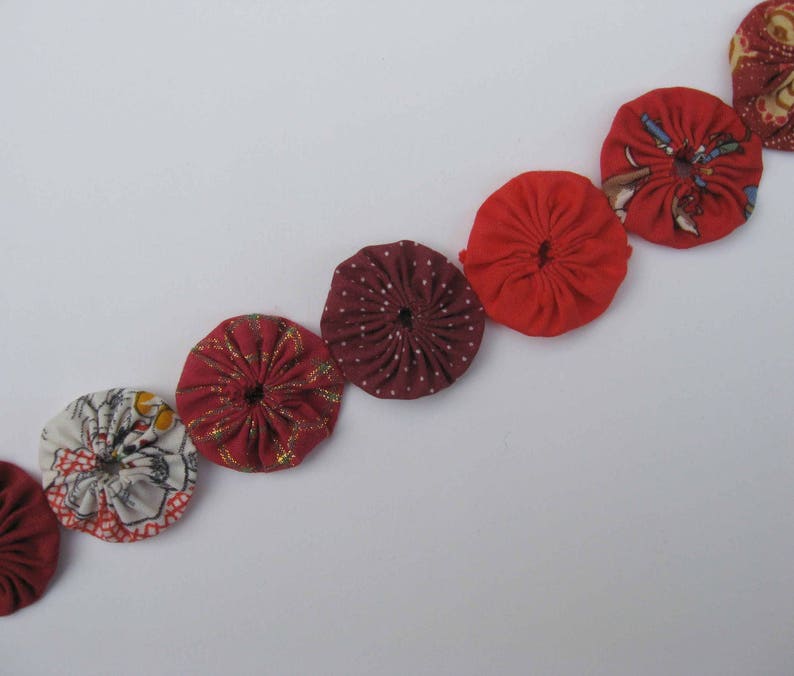 Red Yo Yo Garland Yoyo Bunting Christmas Garland Xmas Etsy Australia