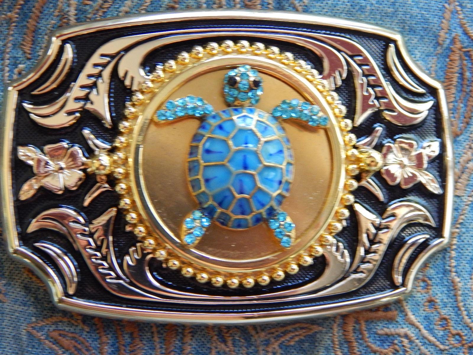 VINTAGE 1970S SOLID BRASS SEA TURTLE BELT BUCKLE HEAVY CAST SCULPTURAL STATEMENT Brass Turtle Belt - Etsy main image 2