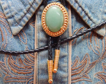 New  Green Aventurine Quartz Bolo Bootlace Tie Gold Colour Metal  Ladies Men Wedding Groom Groomsmen Western