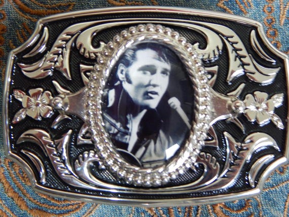 Elvis Presley Belt Buckle: Embossed Silver & Black Music  display picture 3
