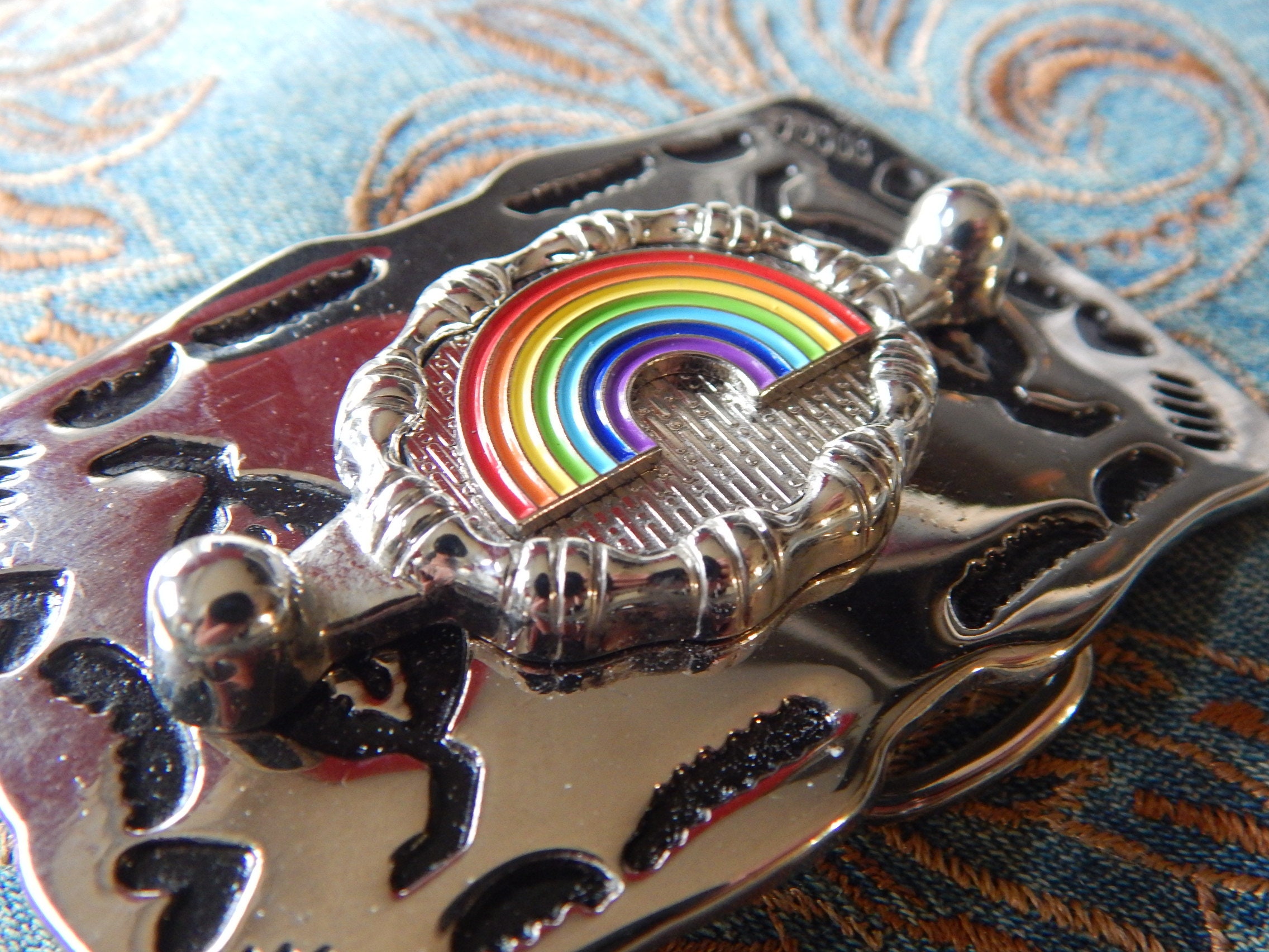 Rainbow belt buckle deals