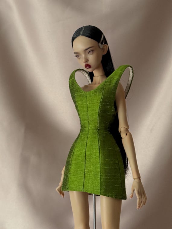 sage green anthropologie dress Anthropologie Antoinette Seafoam Green Lace Ruffle Midi Dress – Mustang  Sally Two's Closet main image 0