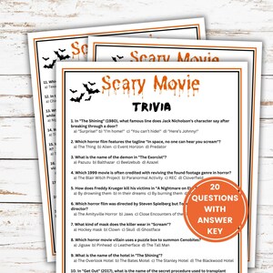 Op de afbeelding: Een printbaar Halloween-trivia-spel met 20 vragen en een antwoordkaart. Het spel bevat een rode cirkel met de tekst "20 vragen met antwoordkaart" in witte tekst. De vragen gaan over horrorfilms, waaronder "The Shining", "The Exorcist" en "A Nightmare on Elm Street".