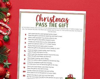 Könnte beinhalten: Eine druckbare Weihnachts-Spielkarte mit Anweisungen für ein "Schenk den Gegenstand weiter"-Spiel. Die Karte hat ein festliches Grün-Rot-Farbschema und eine Liste von Anweisungen, wie man einen Gegenstand in einer Gruppe von Personen weitergibt.