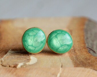 Emerald green stud earrings - Hand painted jewelry - Wood and sterling silver studs - Sparkling pearly green earrings