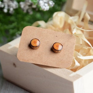 Little tiny wood studs made of sterling silver and reclaimed timber, Miniature wooden ear studs, Simple wood studs, Eco jewelry