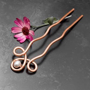 銅製ヘアフォーク、ケルトノット、ホワイトパールヘアピン