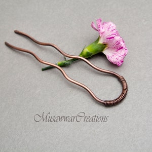 手作りの銅製ヘアフォーク - 素朴なエレガンスを備えた頑丈なバンズホルダー