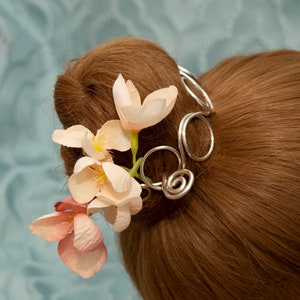 Silver Spiral bun cuff ,hair bun holder ,hair bun ,hair slide , hair bun holder,copper hair bun holder,SPIRAL bun holder