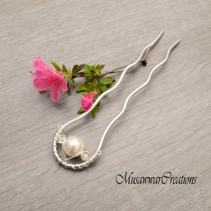 Swarovski and shell pearl Hair bun Fork ,Hair bun Pin ,Silver Hair bun fork ,Silver hair fork, Hair accessories,Ivory shell pearl hair fork