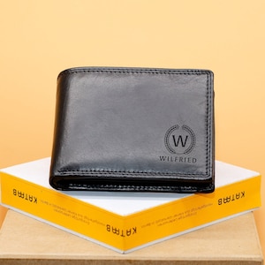 Monogrammed Geldbeutel mit Gravur für Männer.Personalisierte Geldbörse für Herren.Geschenk zum Vatertag,Geschenk für Ihn.Trauzeugengeschenk
