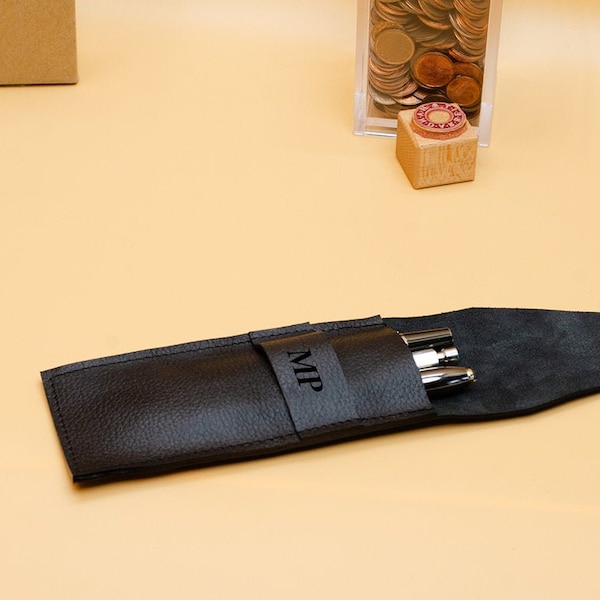 Pen case.Personalized pen case. Leather pen sleeve. Engraving pen case. Monogram pen case. Leather pencil holder.