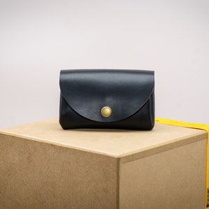 Frauen Geldbeutel Kleines minimalistisches Portemonnaie für Damen Einzigartiges Geschenk Schlanke Brieftasche Größe: ca.11,5x8x3,5cm Schwarz