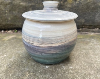 moorland lidded pot
