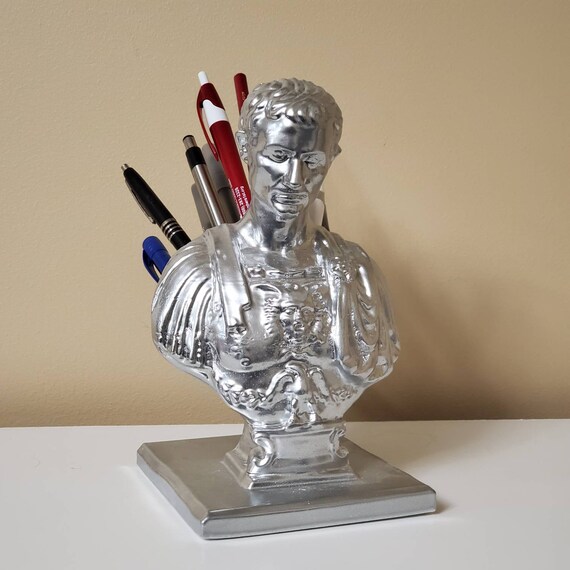 Julius Caesar Pen Holder