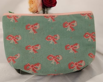 Trousse de Toilette Ruban Rose. Kulturbeutel mit rosa Schleife