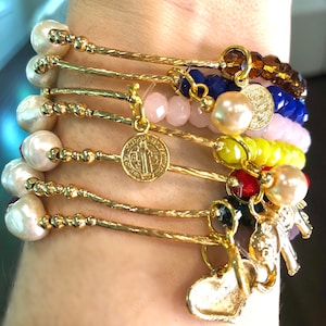 Jewelry Set of Seven Charms Bracelet for Women