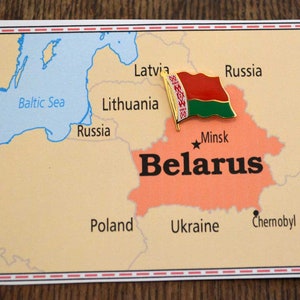 Belarus Flag Pin / Tie Tack / Lapel Pin / Country Flag Pin