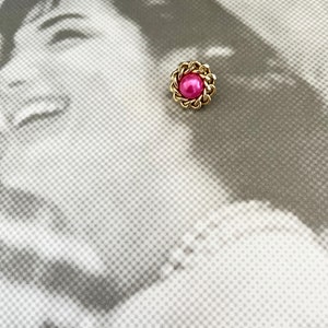 Retro Pink & Gold Clip-On Earrings