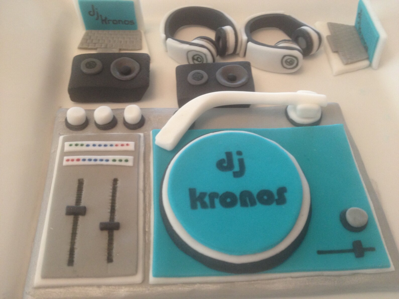 DJ Headphones Cupcake Toppers 1 Dozen Etsy