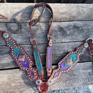 Teal & Purple Alligator Inlay Zaumzeug Brust Kragen Tack Set Western Horse Show Thornton Barrel Headstall
