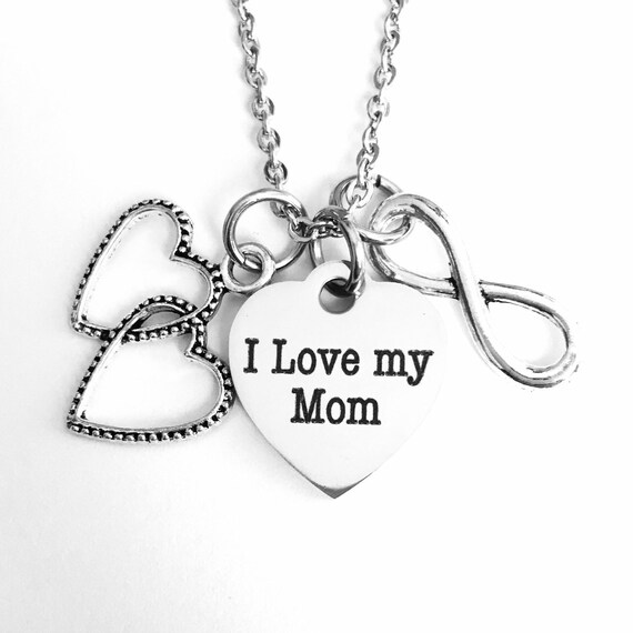 i love my mom necklace