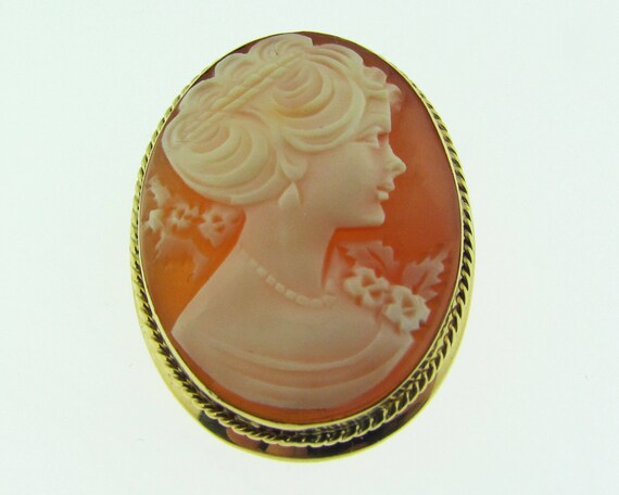 Vintage Shell Cameo brooch / pendant. - image 3