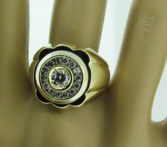 14 K gold and diamond Men's ring. - image 5