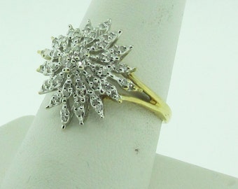 Vintage ladies diamond ring.