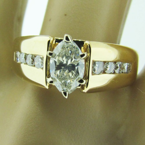 Estate 14 K Gold and Diamond Engagement Ring. - Etsy