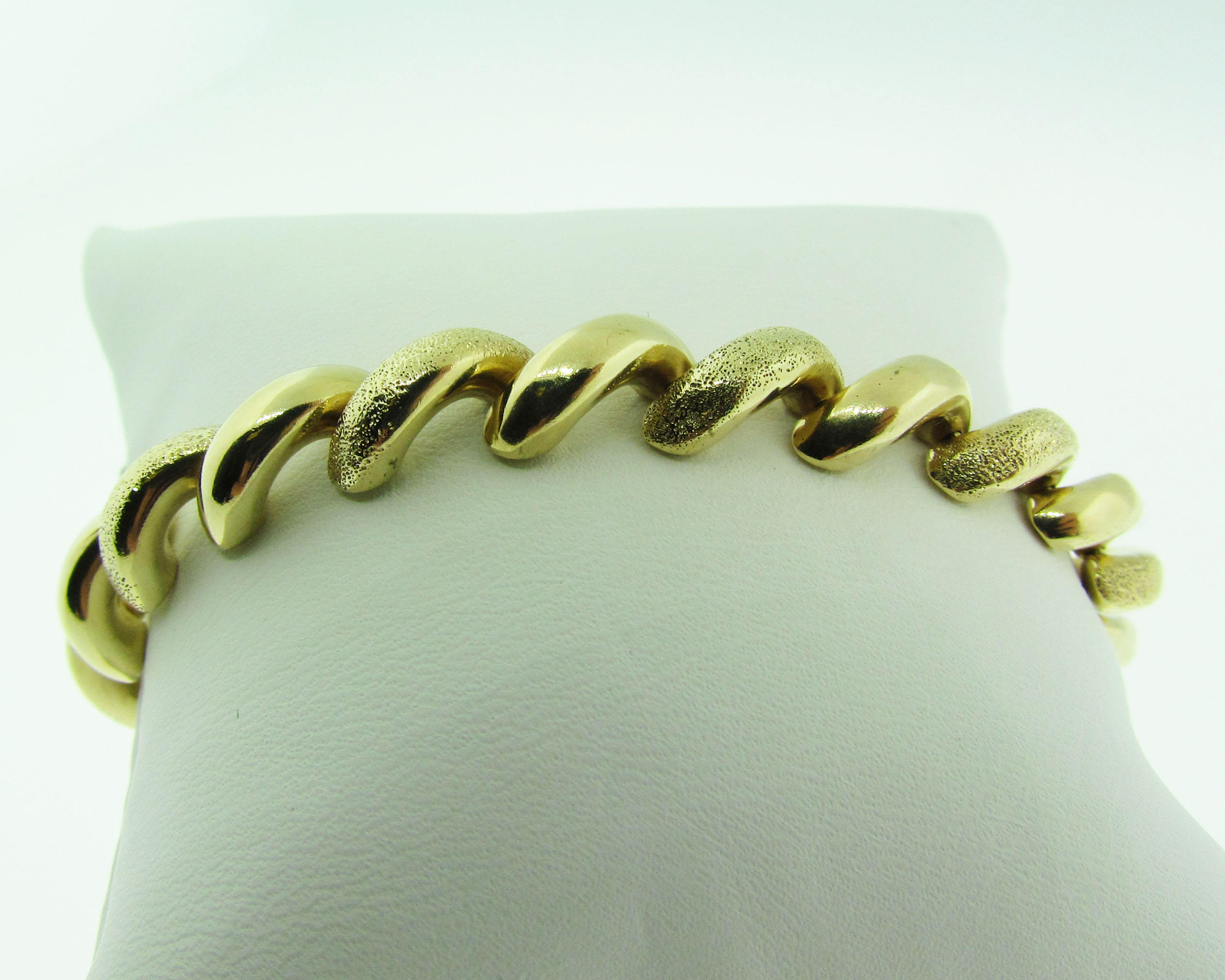 14K Gold San Marco Bracelet. 7. Made in Italy. Etsy