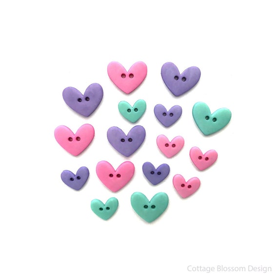 Button art Crafts Wooden Pastel Hearts Design Buttons 30mm Sewing Knitting