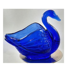 Vintage Fenton Open Swan Art Glass Cobalt Blue Embossed Bird Trinket Dish Holder Figurine