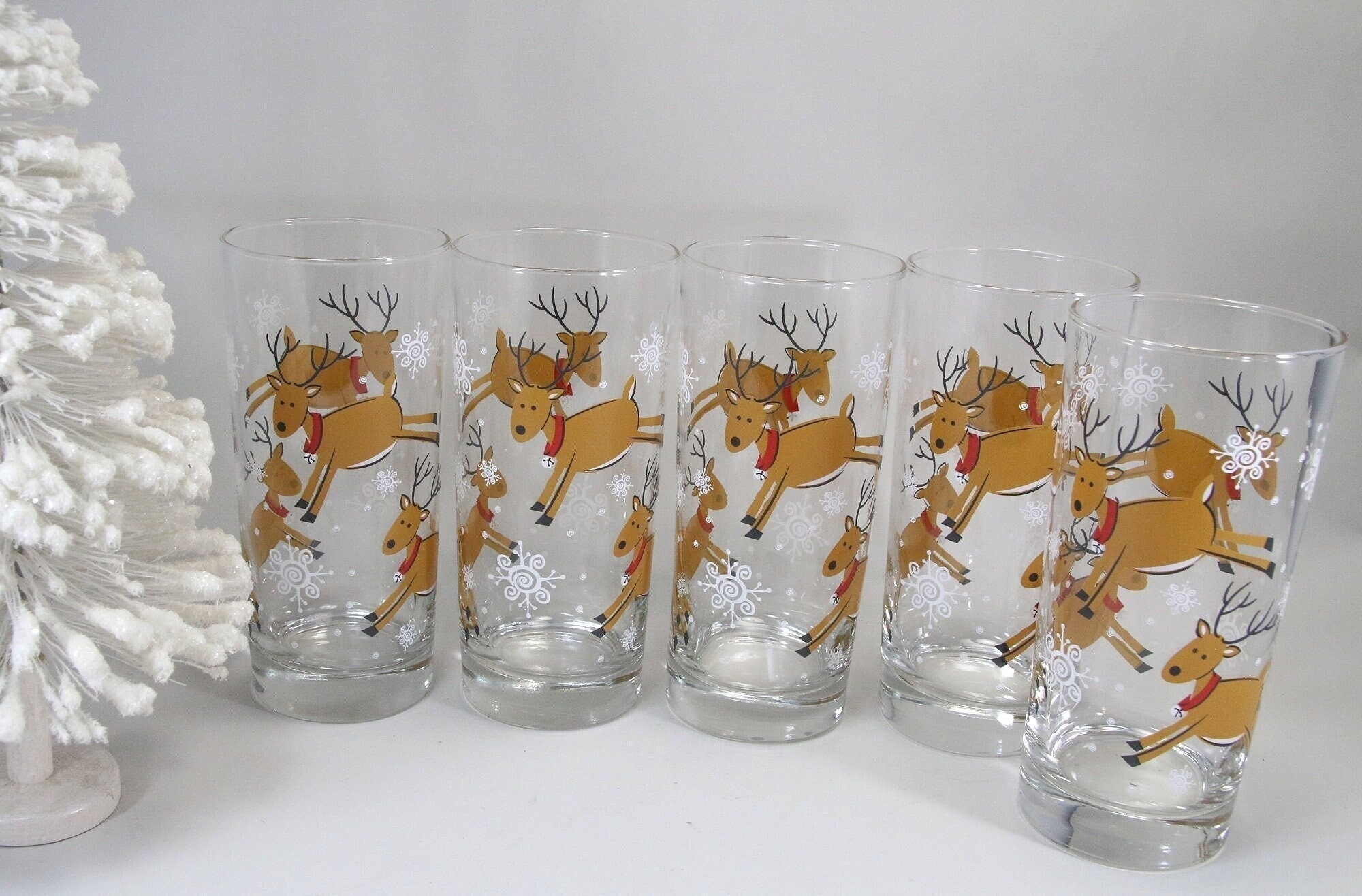 LIBBEY LIBBY PRANCING REINDEER CHRISTMAS TUMBLERS GLASSES CHRISTMAS SET OF  6 - Tumblers, Facebook Marketplace