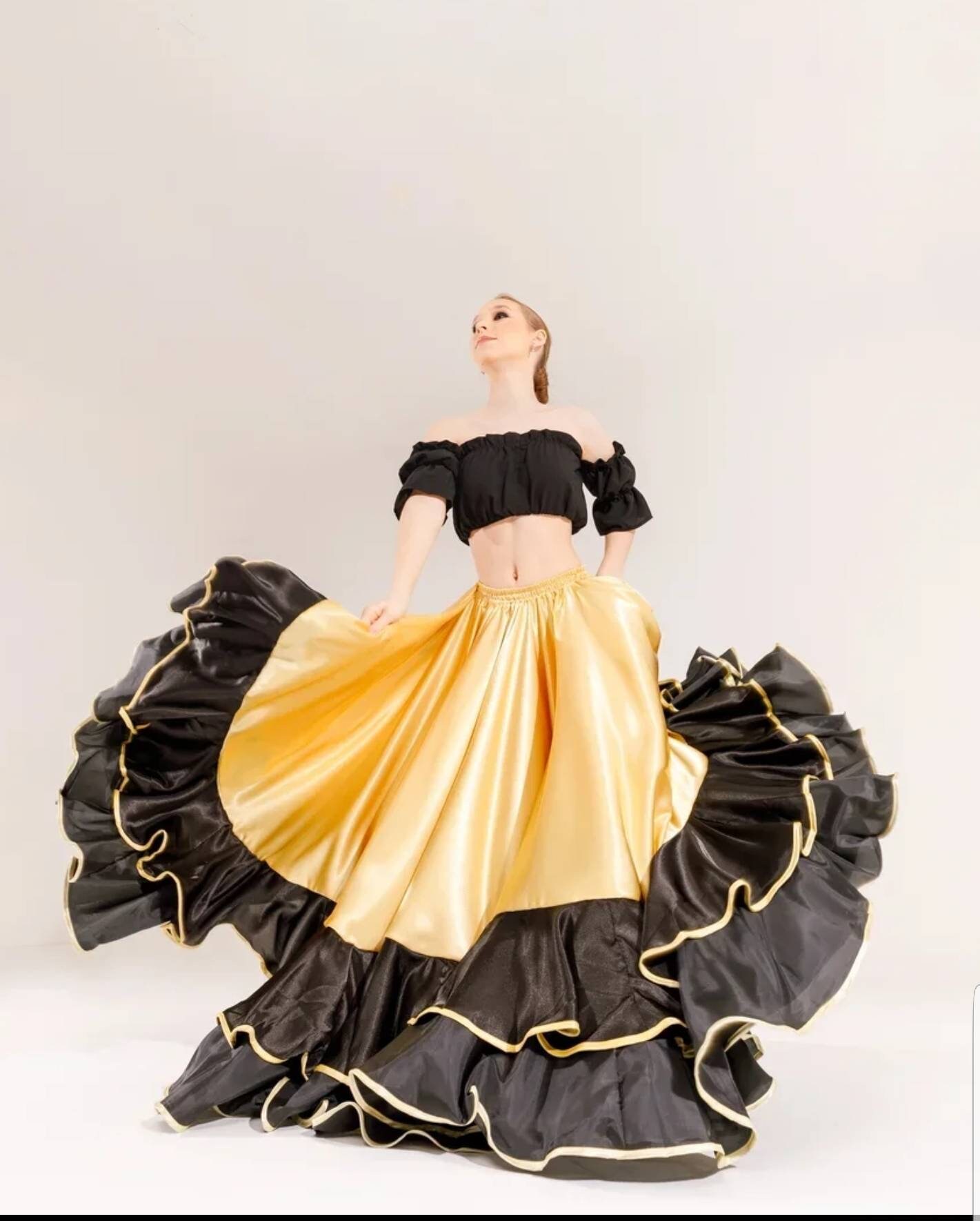 Flamenco dance skirt 'Gold'. Gypsy skirt. Dance wear. Etsy