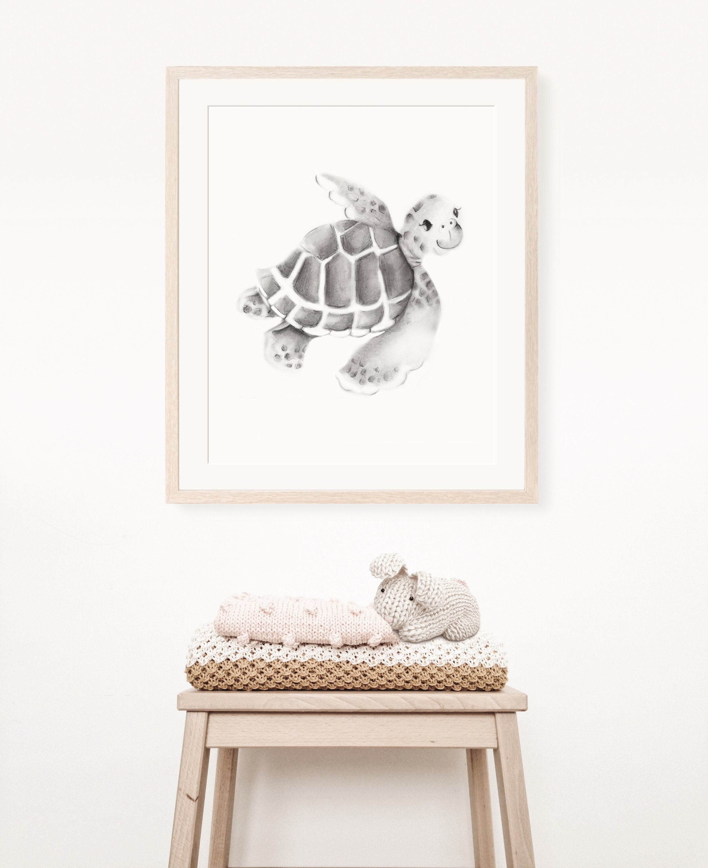 Black and white pencil drawing of a turtle