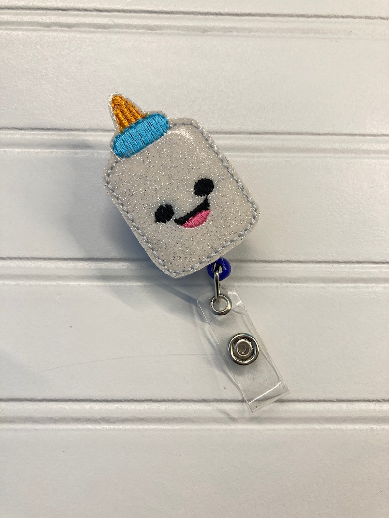 Badge holder nurse gift healthcare fish Badge reel Feltie crayons,teacher badge reel badge clip