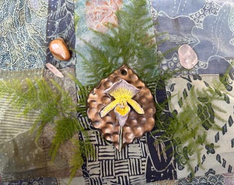Hand-Sculpted Ceramic Orchid Wall Hanging – Metallic Base, Ready to Hang