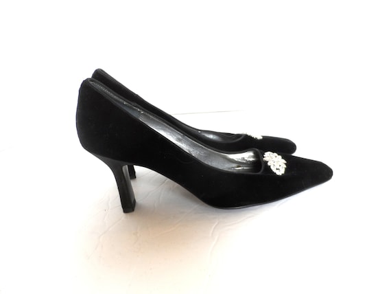 black velvet court shoes
