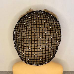 BLACK- Beaded thinner handmade crochet snood/hairnet /filet à cheveux with white beads.
