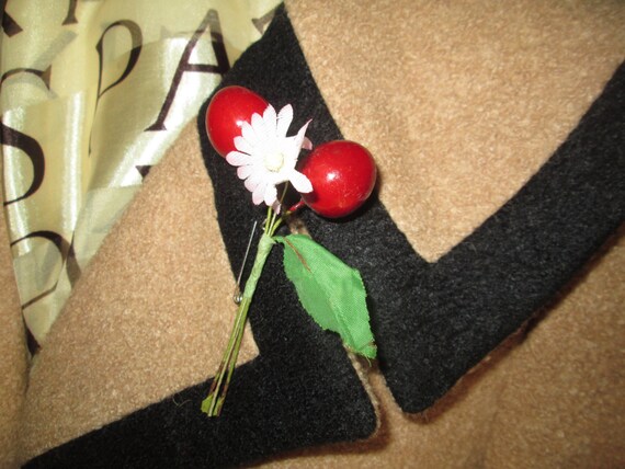 Original 1940s ladies brooch pin with cherries,pin