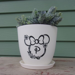 Minnie Mouse Plant Pot with Personalization