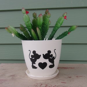 Mickey and Minnie Kissing Planter Pot