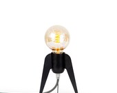 Black Edisons Rakete Tisch Lampe Hand gemacht. Größe 14 X 23 cm von Studio beam