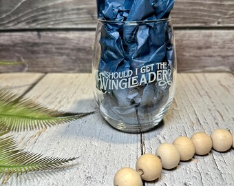 Fantasy-Inspired “Should I Get the Wingleader?” Engraved Wine Glass | Fourth Wing Inspired Gift for Book Lovers