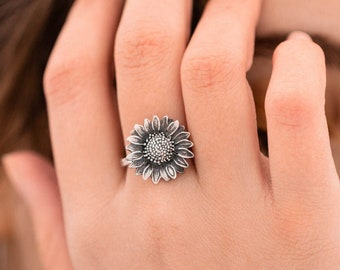 Sterling Silver Sunflower Ring, Flower Ring, Boho Ring, Hippie Ring, Floral Ring, Wildflower Ring, Ring for Women, Flower Jewelry