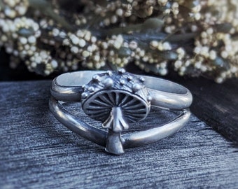 Anillo de seta de plata de ley: joyería de estilo rústico con diseño de bosque